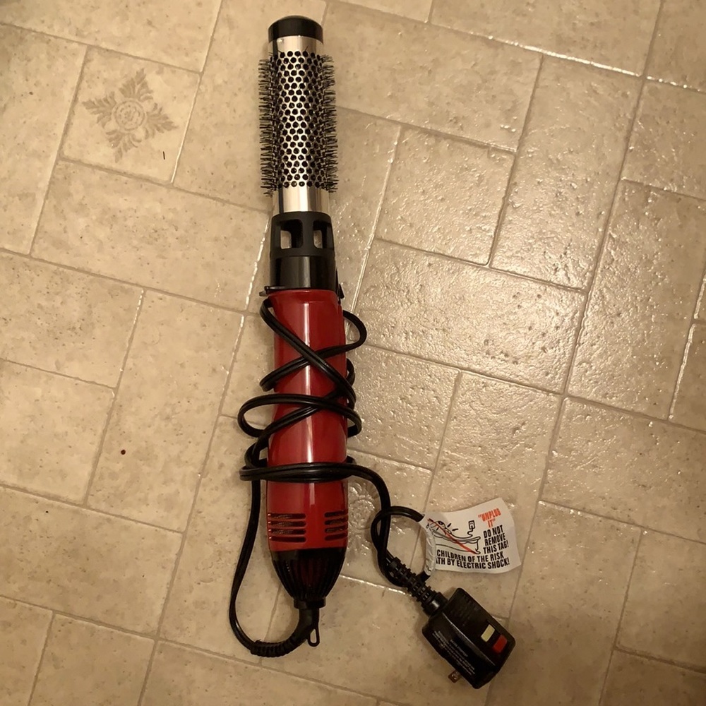 Blow dryer